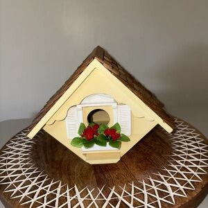 Home Bazaar Hand-made Little Wren White Bird House - Hanging Bird House
